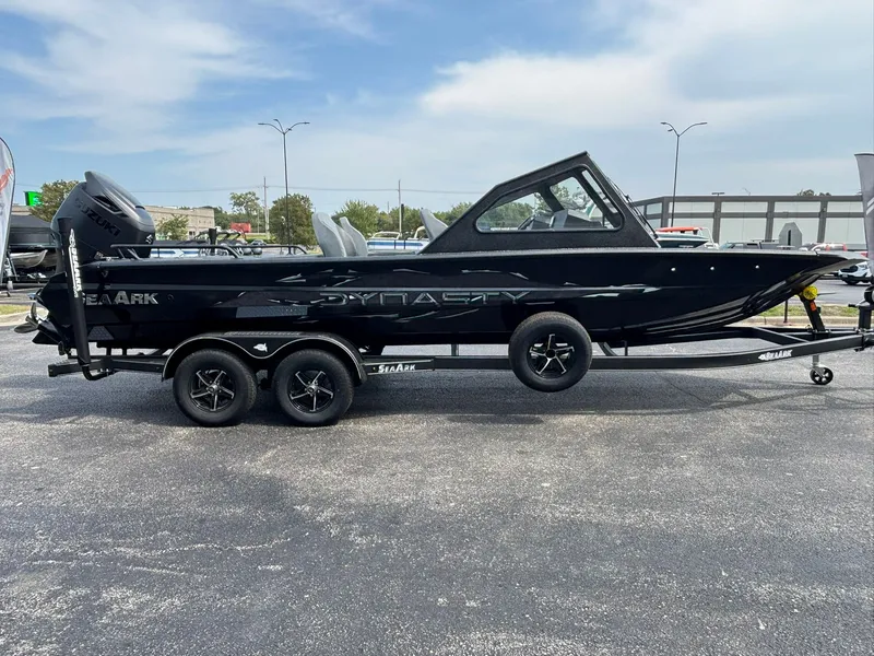 Slide: The Image of SeaArk Dynasty 2.0 2026 - 27