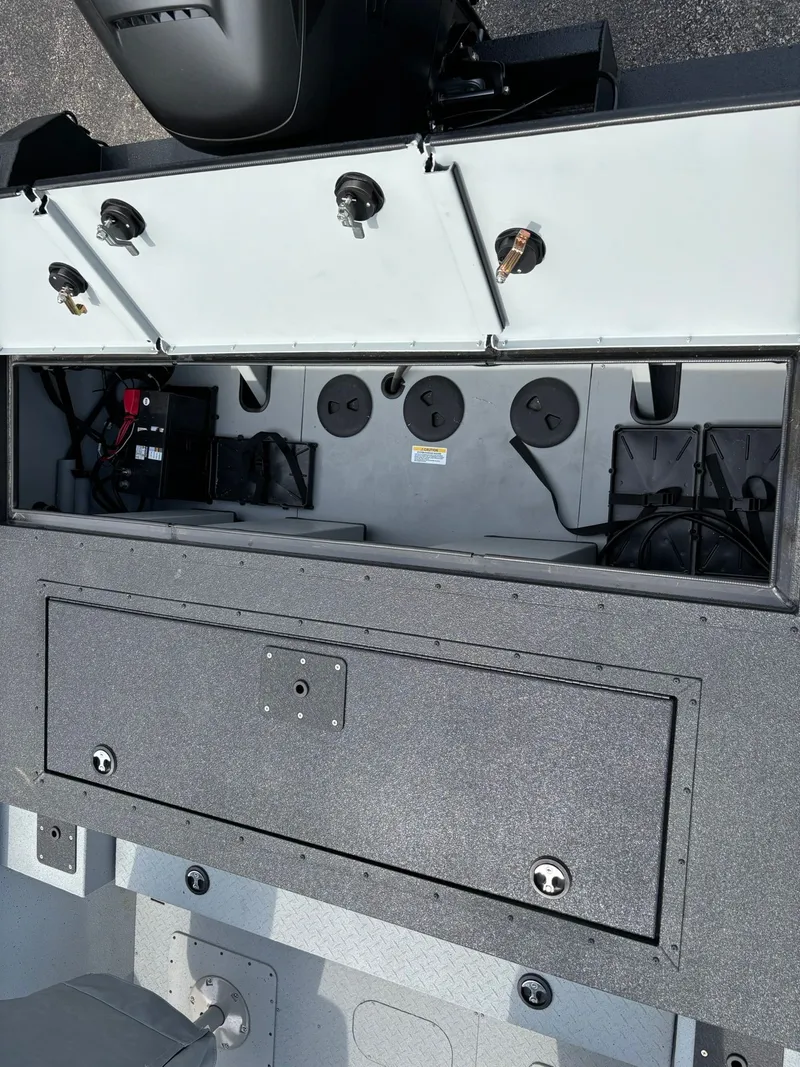 Slide: The Image of SeaArk Dynasty 2.0 2026 - 34