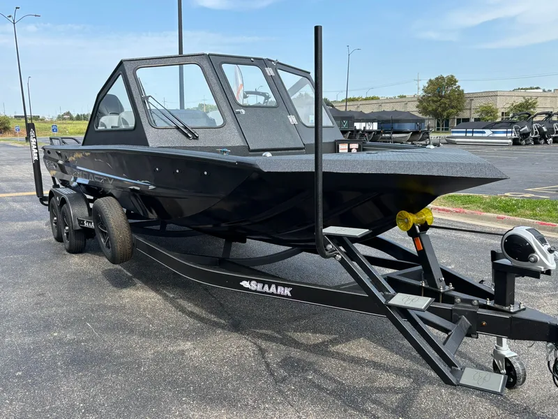 Slide: The Image of SeaArk Dynasty 2.0 2026 - 38