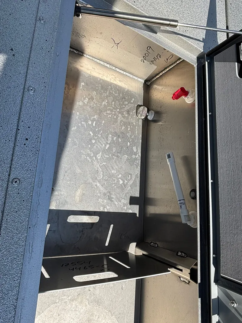 Slide: The Image of SeaArk Protege 200 2026 - 17