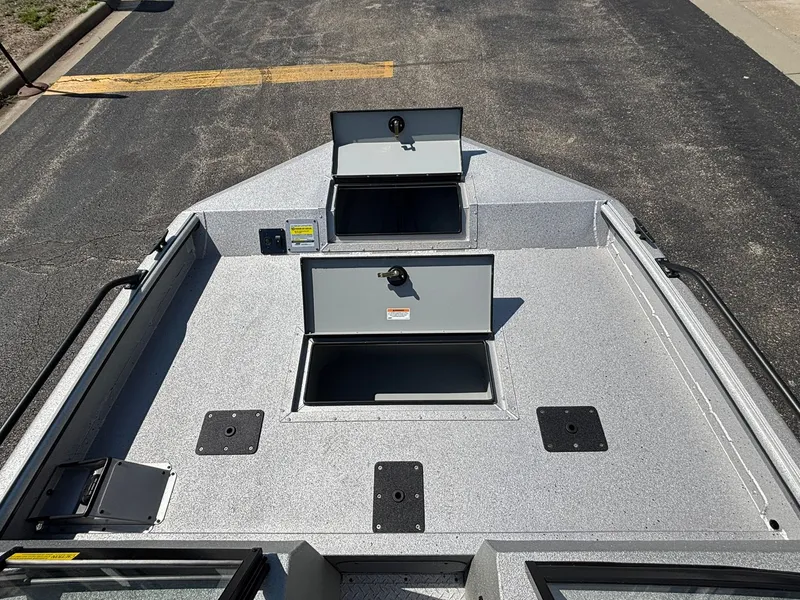 Slide: The Image of SeaArk Protege 200 2026 - 32