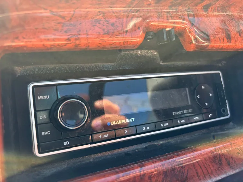 Slide: The Image of Tracker TAHOE 215 2014 - 10