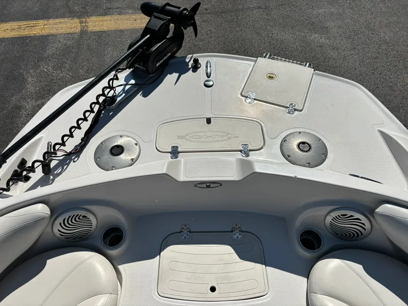 Slide: The Image of Tracker TAHOE 215 2014 - 25