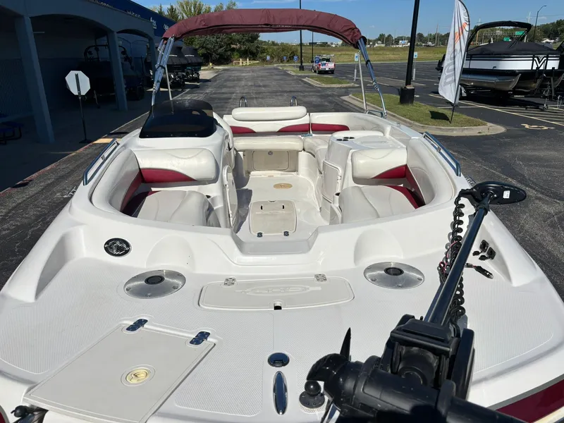 Slide: The Image of Tracker TAHOE 215 2014 - 27