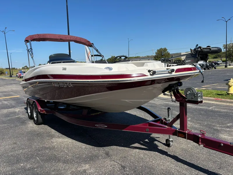 Slide: The Image of Tracker TAHOE 215 2014 - 33