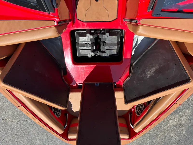 Slide: The Image of Axis T220 2023 - 15