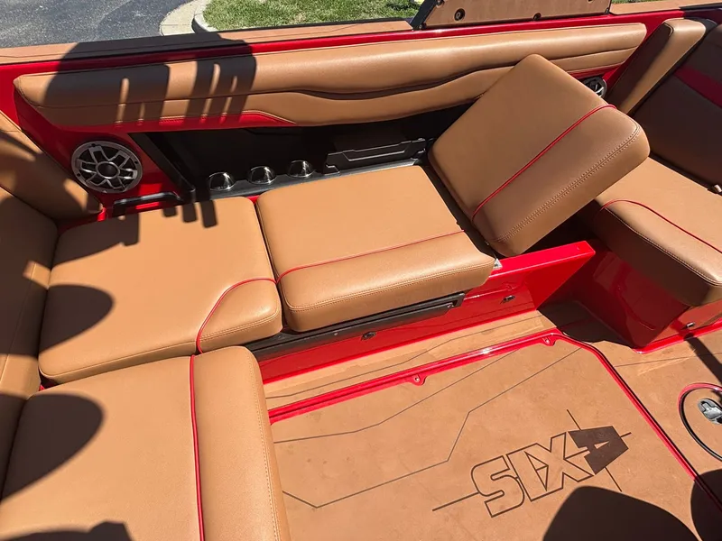 Slide: The Image of Axis T220 2023 - 5