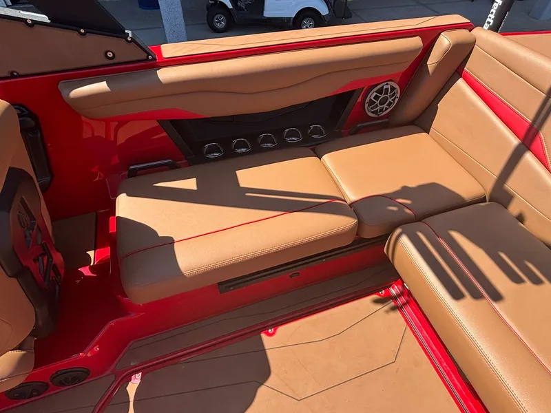 Slide: The Image of Axis T220 2023 - 8