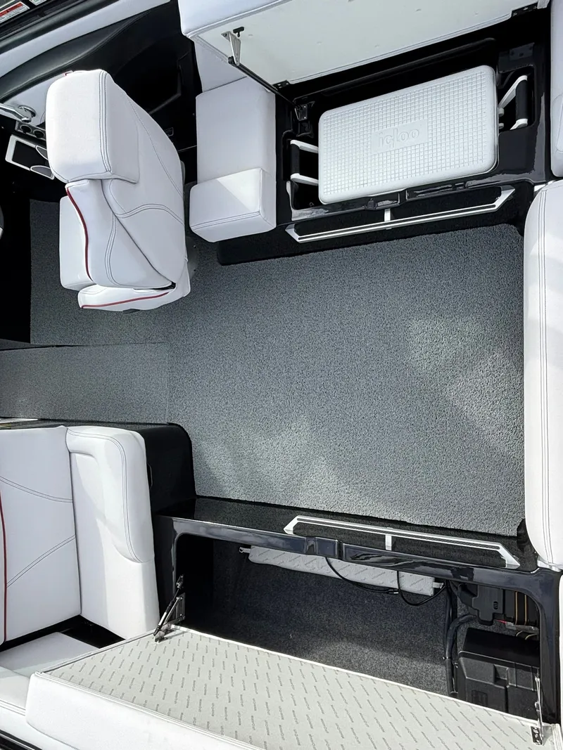 Slide: The Image of MasterCraft XT22 2020 - 29