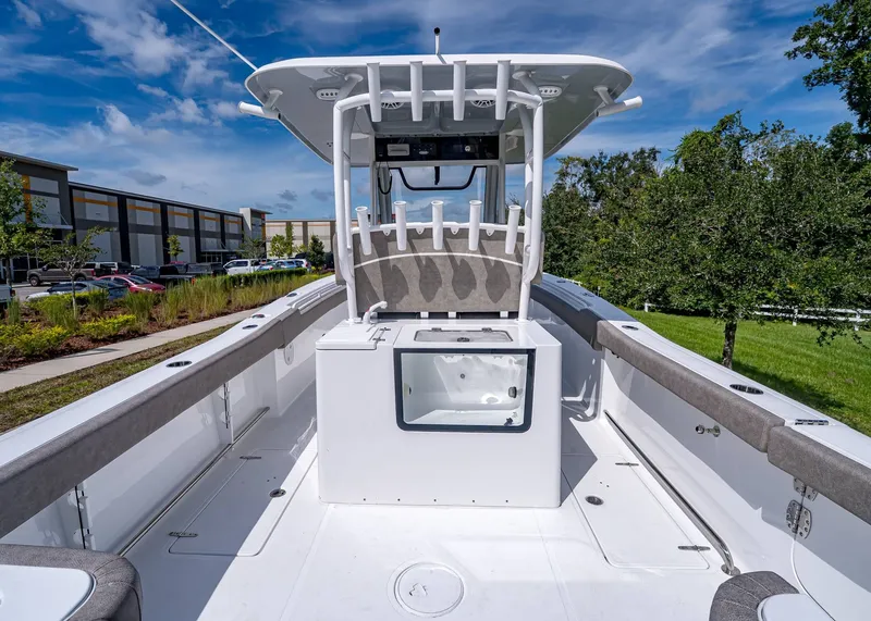 Slide: The Image of Sea Hunt Gamefish 30 Coffin Box 2026 - 14