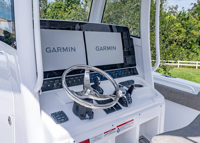 Slide: The Image of Sea Hunt Gamefish 30 Coffin Box 2026 - 21