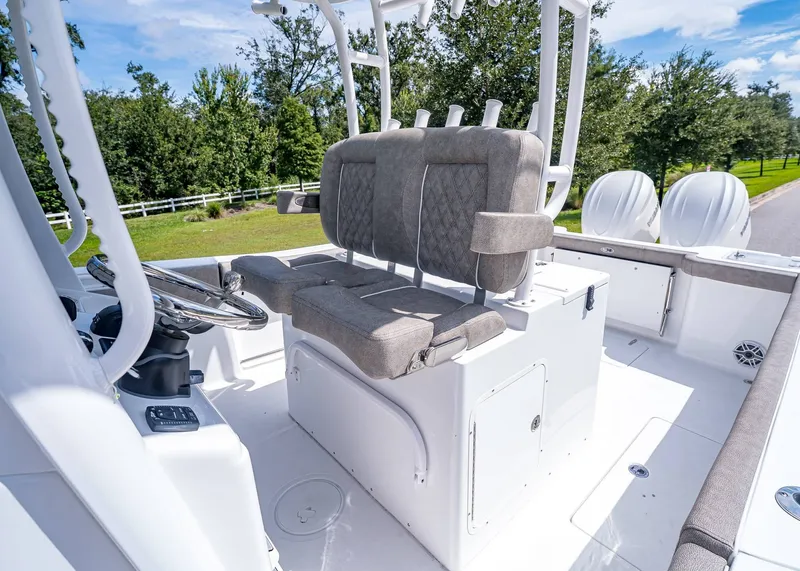 Slide: The Image of Sea Hunt Gamefish 30 Coffin Box 2026 - 25