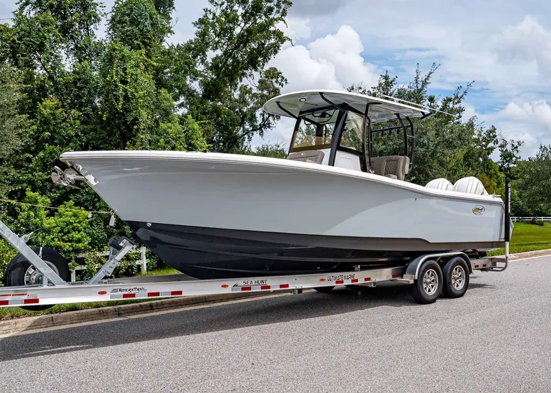 The Image of Sea Hunt Gamefish 28 Coffin Box 2026 - 1