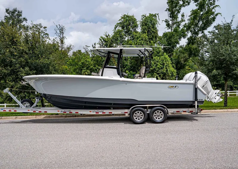 Slide: The Image of Sea Hunt Gamefish 28 Coffin Box 2026 - 2