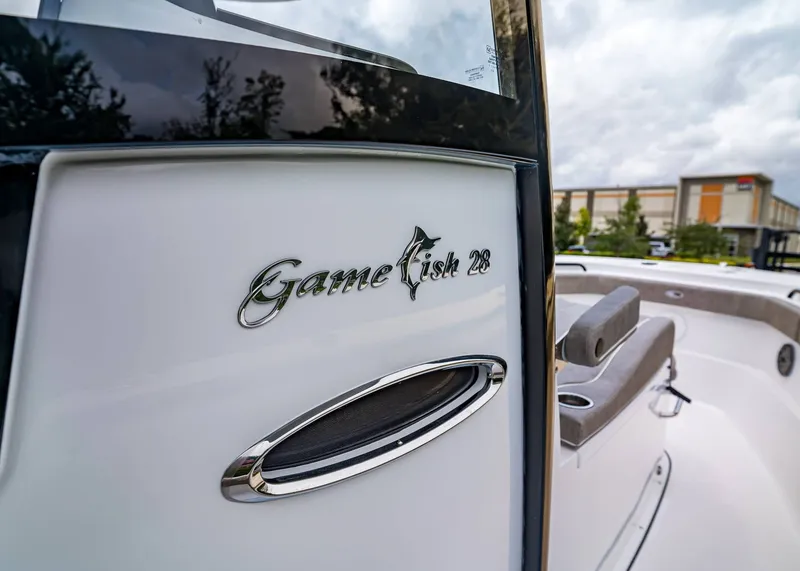 Slide: The Image of Sea Hunt Gamefish 28 Coffin Box 2026 - 23