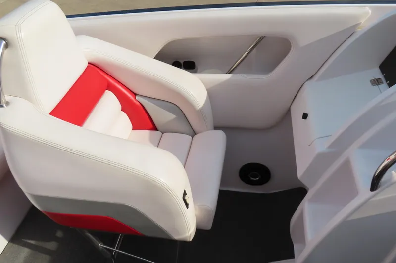Slide: The Image of 2007 Donzi 35 ZR boat interior with white and red seating. - 17