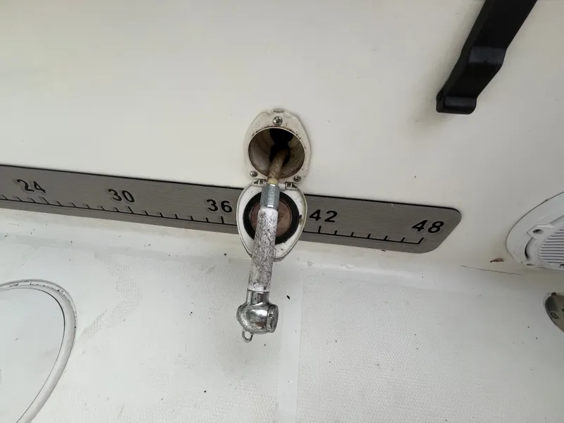 Slide: The Image of Sea Hunt Ultra 229 2021 - 11