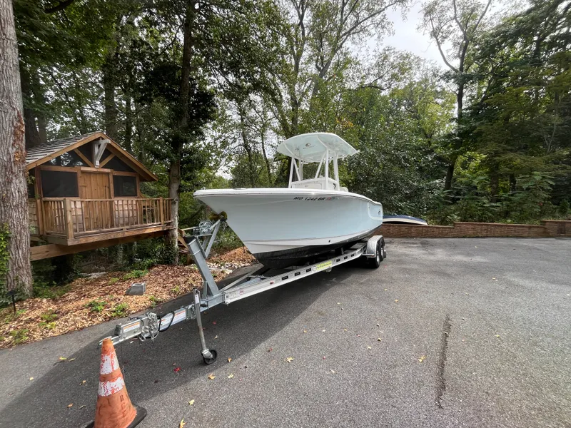 Slide: The Image of Sea Hunt Ultra 229 2021 - 2