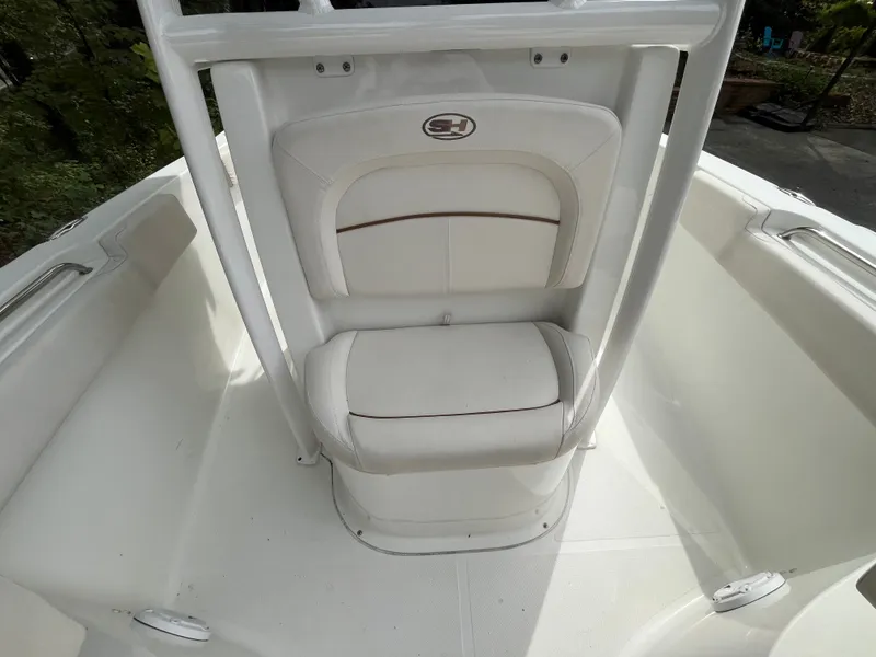 Slide: The Image of Sea Hunt Ultra 229 2021 - 24