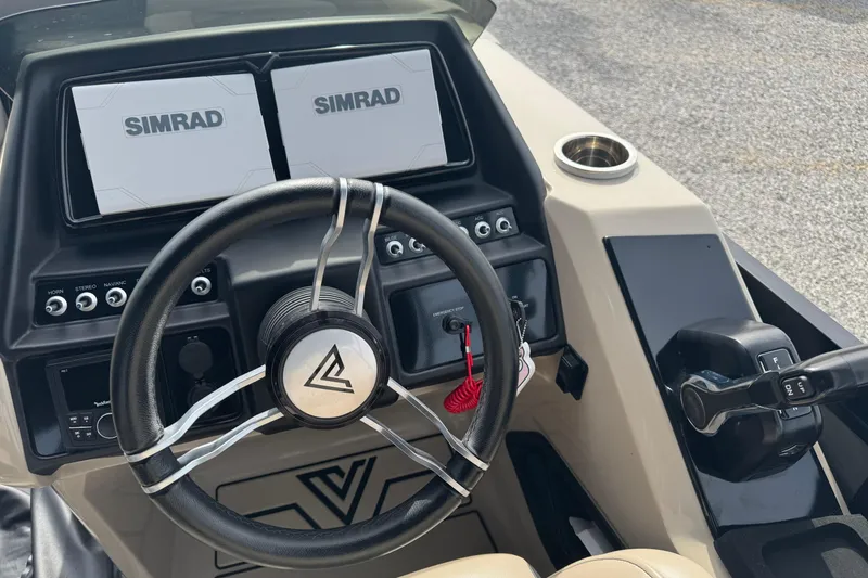 Slide: The Image of Steering console of 2023 Viaggio DIAMANTE 23S with Simrad displays and controls. - 8