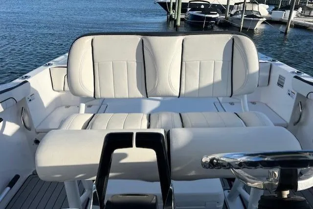 Slide: The Image of Yamaha Boats 2021 252 FSH Sport dashboard showing speed and engine hours. - 12