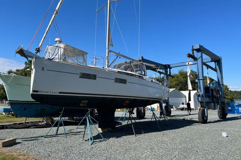 Slide: The Image of 2016 Beneteau Oceanis 35 - Tranquility - 15