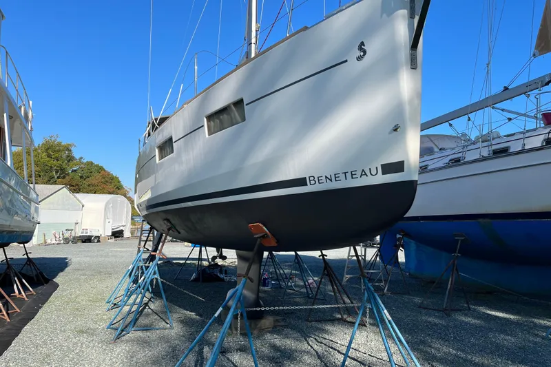 Slide: The Image of 2016 Beneteau Oceanis 35 - Tranquility - 17