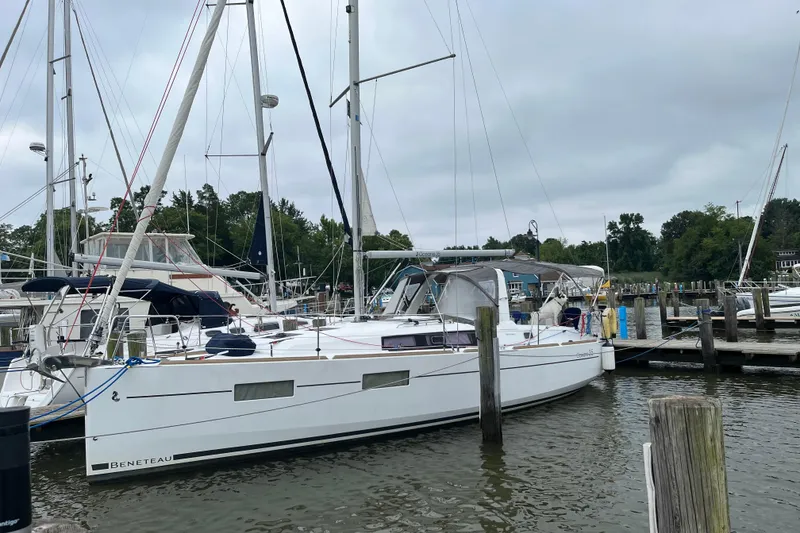 Slide: The Image of 2016 Beneteau Oceanis 35 - Tranquility - 31