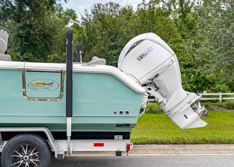 Slide: The Image of Sea Hunt Ultra 265 SE 2026 - 3