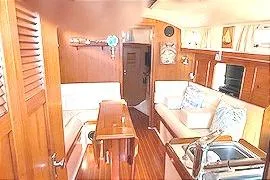 Slide: The Image of Nonsuch 36 1983 - 10