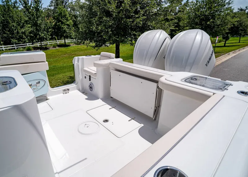 Slide: The Image of Sea Hunt Gamefish 27 Forward Seating 2026 - 14