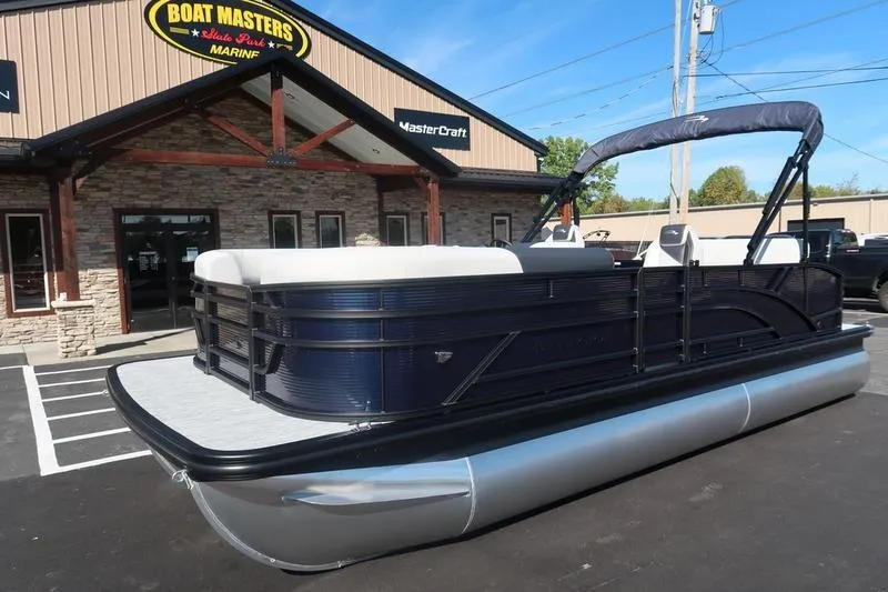 Slide: The Image of 2026 Bennington S Swingback 22 SSB pontoon boat displayed at Boat Masters Marine. - 5