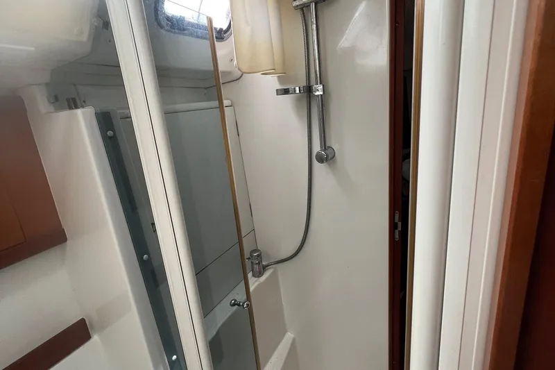 Slide: The Image of Beneteau Oceanis 46 2007 - 69