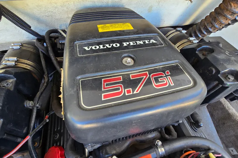 Slide: The Image of Volvo Penta 5.7Gi engine in a 1996 Cobalt 220 boat. - 39