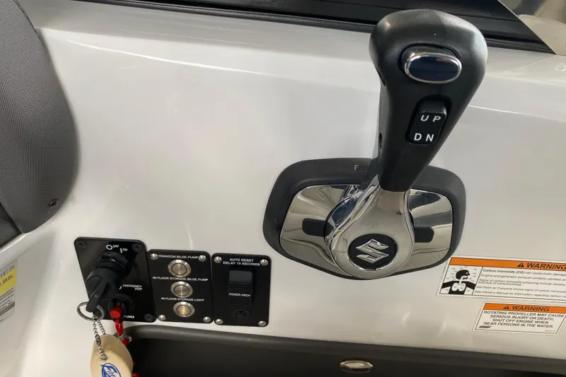 Slide: The Image of 2018 Manitou 25 X-Plode SRW SHP boat controls with Suzuki throttle and switches. - 24
