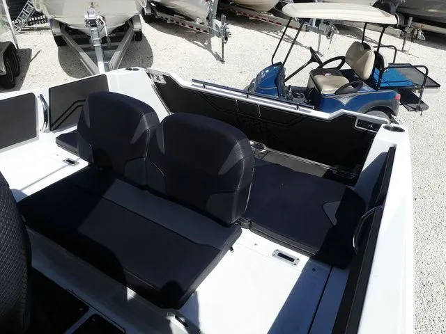 Slide: The Image of Scarab 255 Open ID 2021 - 10