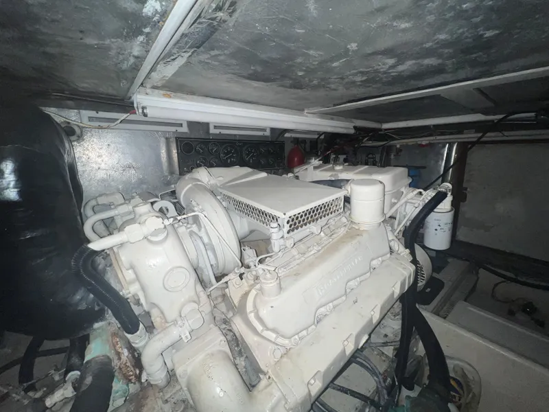 Slide: The Image of Pace 42 Motor Yacht 1990 - 53