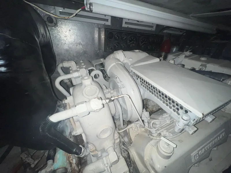 Slide: The Image of Pace 42 Motor Yacht 1990 - 54