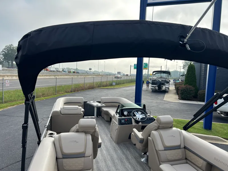Slide: The Image of Bennington 23SSR LUXE 2027 - 13
