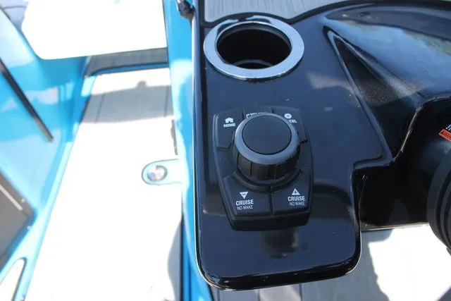 Slide: The Image of Yamaha 222XE 2023 - 15