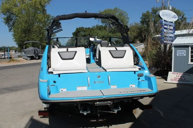 Slide: The Image of Yamaha 222XE 2023 - 4