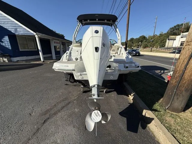 Slide: The Image of Crownline Boats 260 XSS 2022 - 7