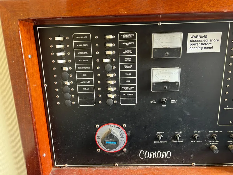 Slide: The Image of Camano 31 Troll 2001 - 64