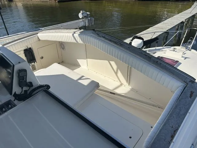 Slide: The Image of Bertram 33 Flybridge Cruiser 1987 - 44