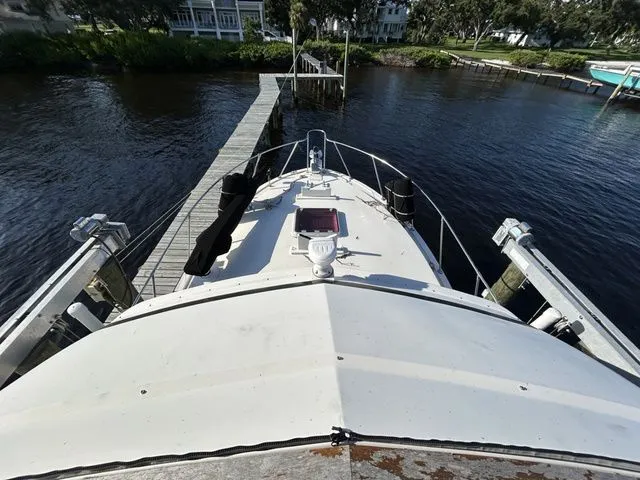 Slide: The Image of Bertram 33 Flybridge Cruiser 1987 - 8