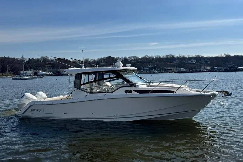 Slide: The Image of Boston Whaler 325 Conquest 2026 - 2