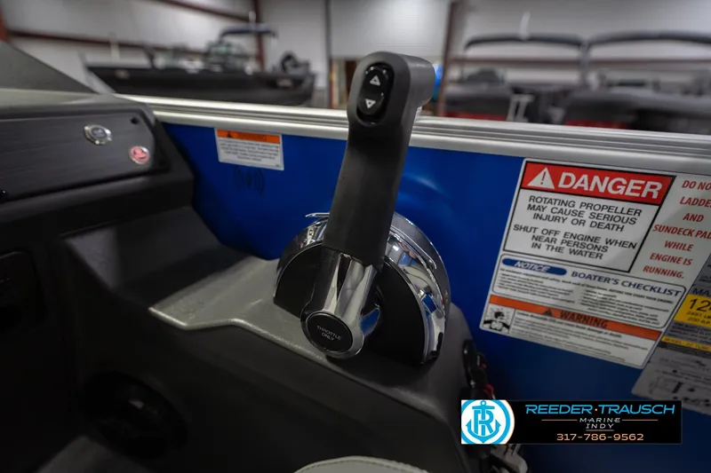 Slide: The Image of Throttle control of 2026 Bennington 23 SSB boat with safety warnings visible. - 38