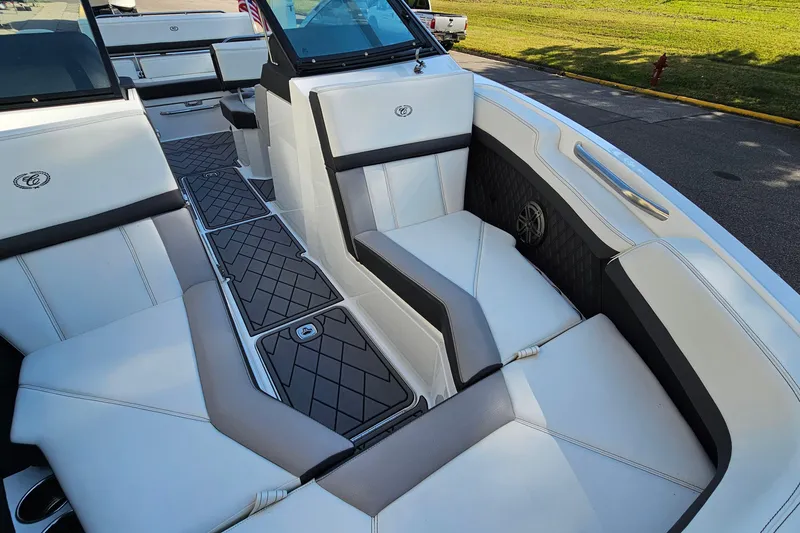 Slide: The Image of Luxurious interior of 2022 Cobalt R4 boat with white seating and sleek design. - 20