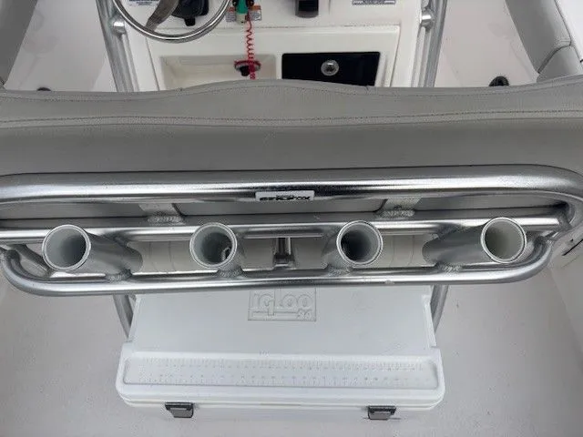 Slide: The Image of Sea Fox 228 Commander 2023 - 12