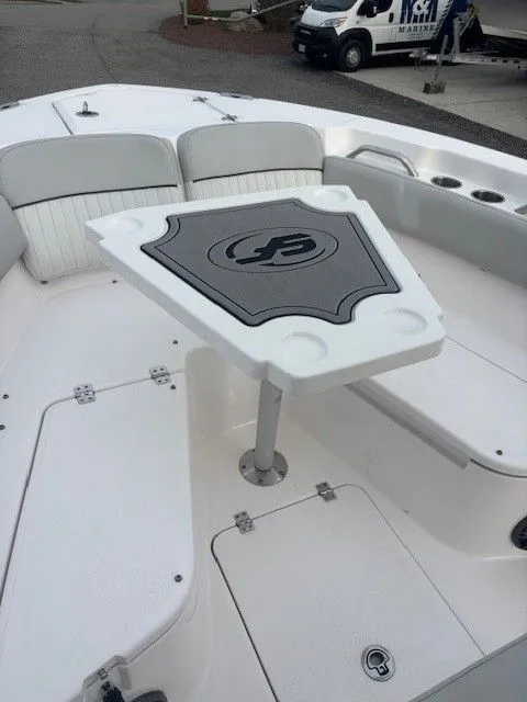 Slide: The Image of Sea Fox 228 Commander 2023 - 17